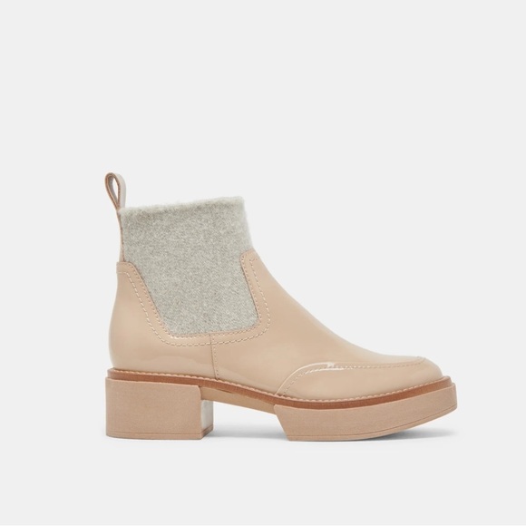 Dolce Vita Tan and Cream Ankle Boots - Picture 1 of 10